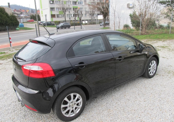 Kia Rio cena 24900 przebieg: 119000, rok produkcji 2012 z Strzegom małe 79